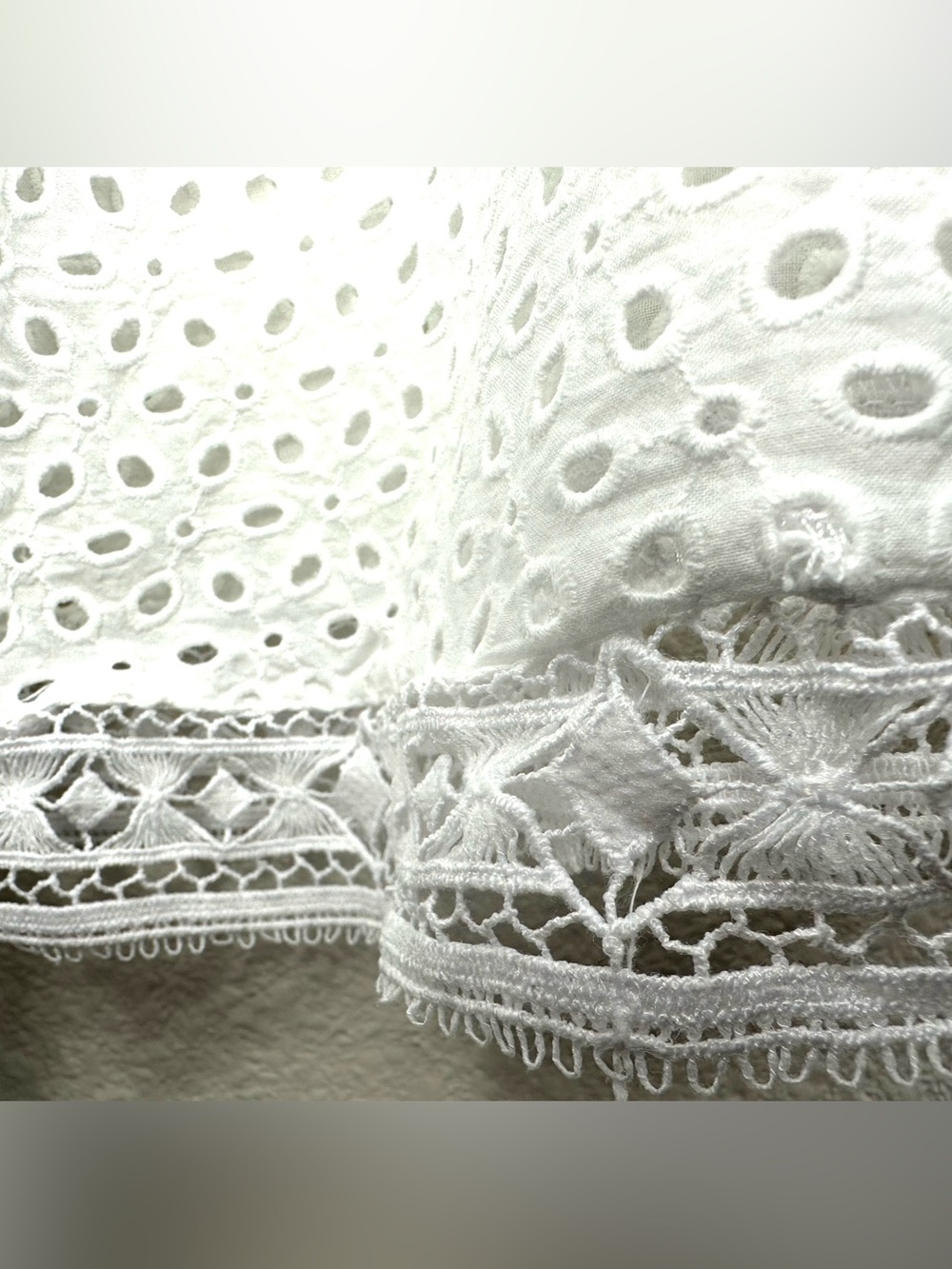 J.McLaughlin White Eyelet Lace Cotton Blouse L Pintuck Button Front Boho Cottage - Picture 5 of 11